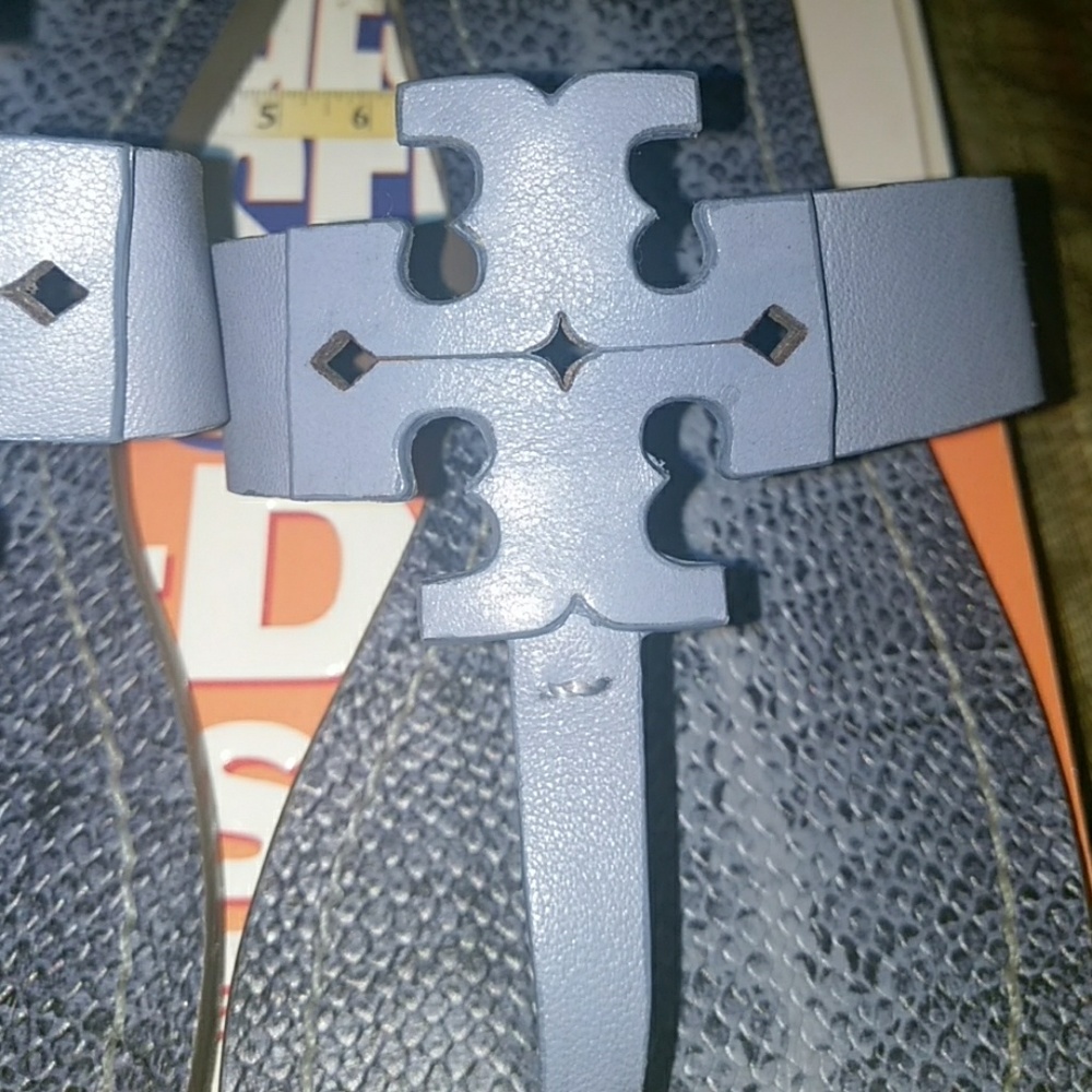 Tory Burch thongs sandals - Picture 5 of 6